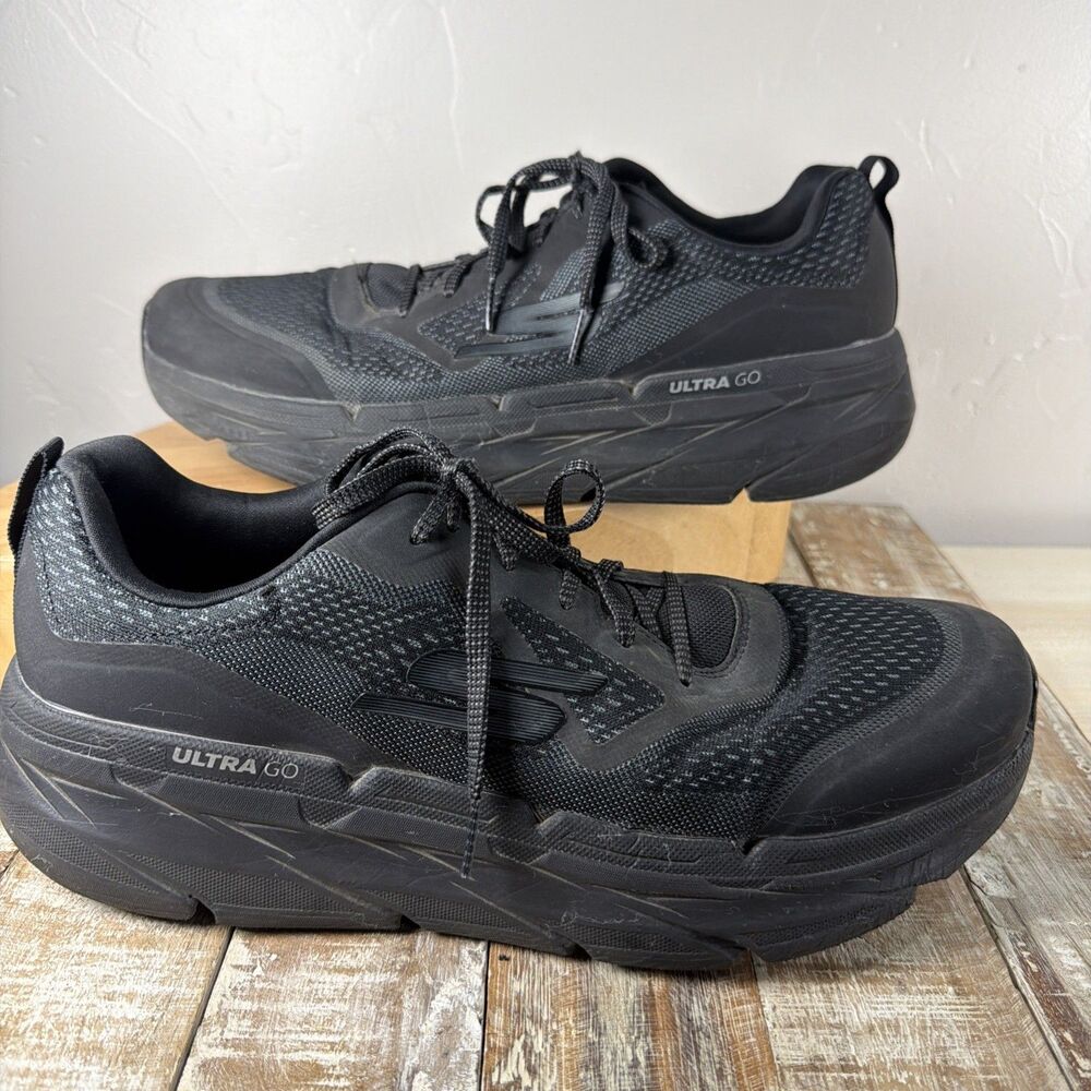 Skechers Go Run Max Trail 5 Black Sneakers Men’s 13 SN 54450